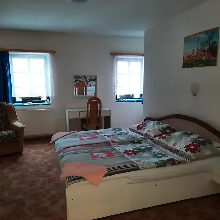 Lípa Casa de hóspedes Horní Maršov