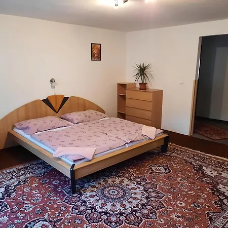 Pensjonat Lipa 3*