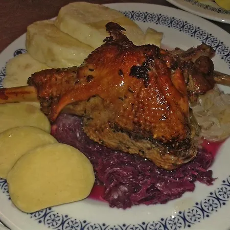 Casa de hóspedes Lípa 3*